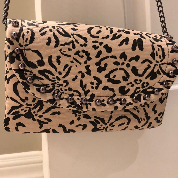 Jessica Simpson Handbags - Small Jessica Simpson purse NWOT